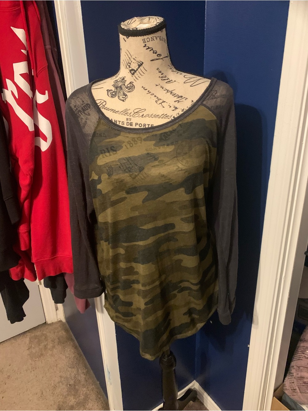 Lucky Brand Olive Camo Long-Sleeve Raglan Top with Charcoal Sleeves